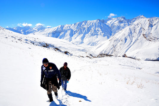 5 reasons to drive through the Spiti Region in Winter and a guide on how to do it