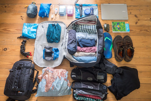 How to Travel Light: 7 Quick Tips | Kosha