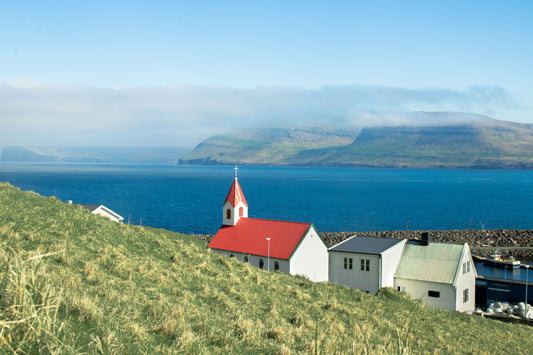 Faroe Islands Photo by Maksim Smirnov