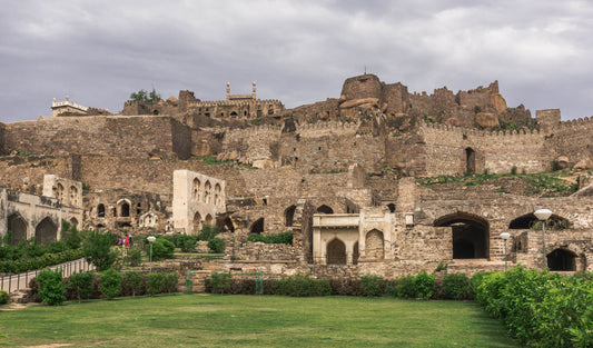 Hyderabad Photo by Roman Saienko