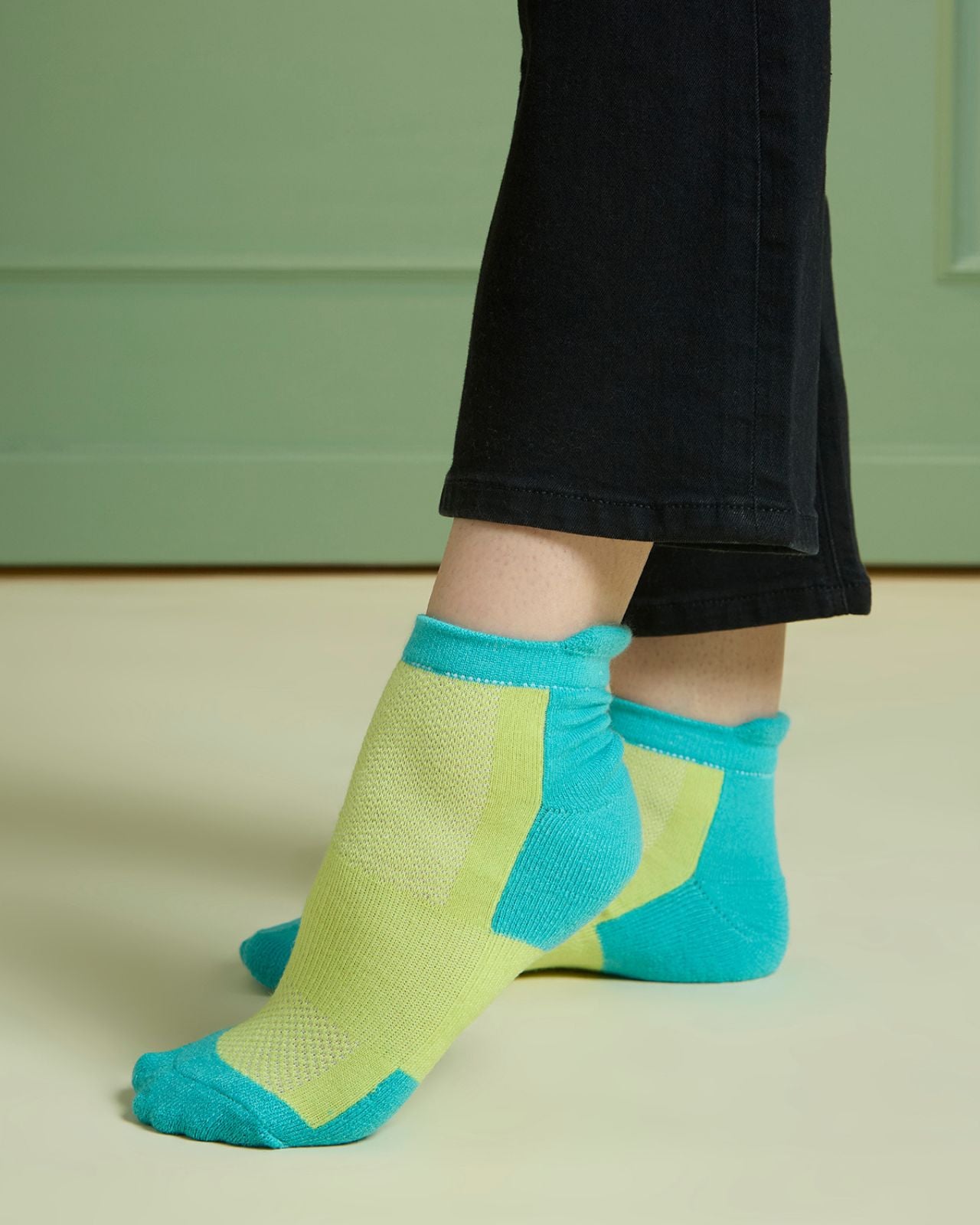 Ankle Length Technical Cushioned Socks For Women