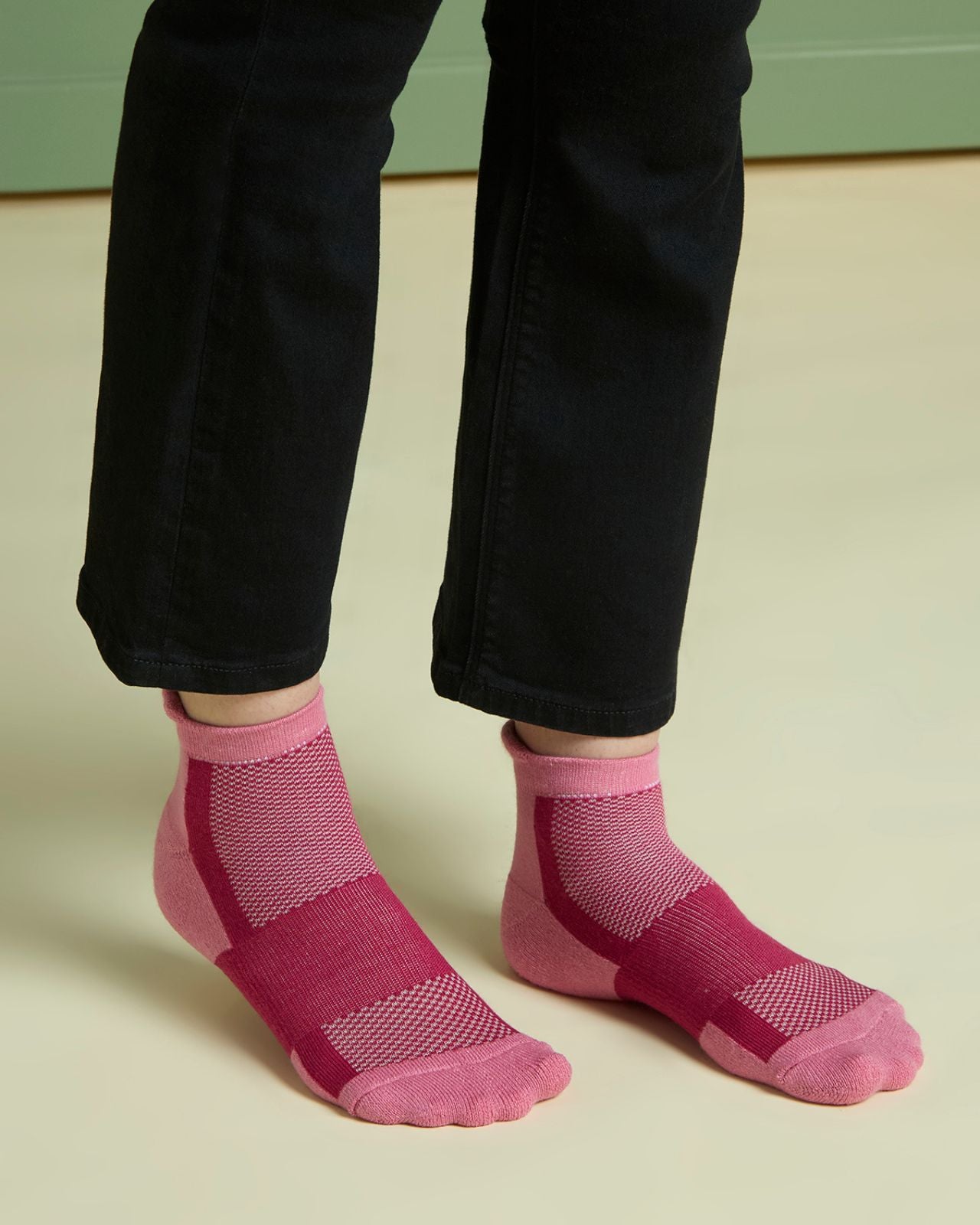 Ankle Length Technical Cushioned Socks For Women