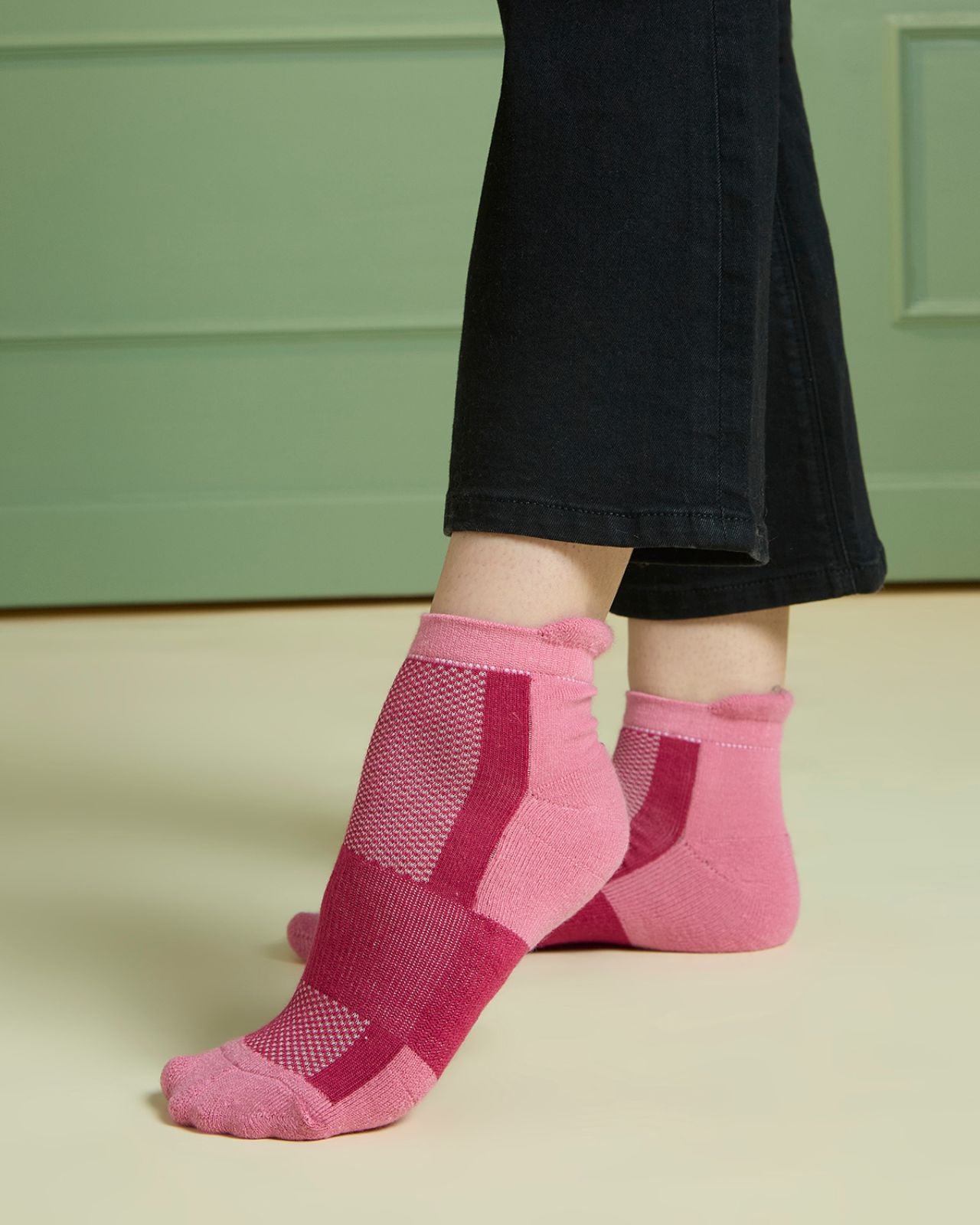 Ankle Length Technical Cushioned Socks For Women