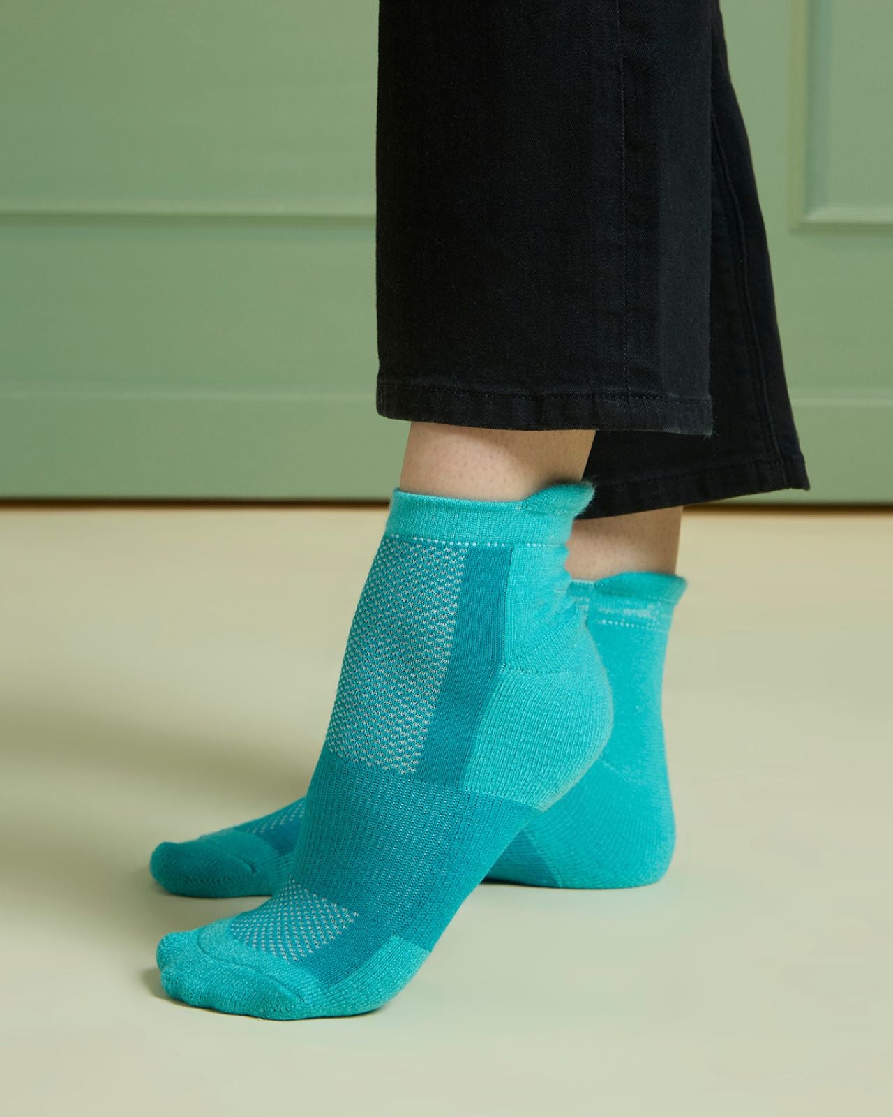 Ankle Length Technical Cushioned Socks For Women
