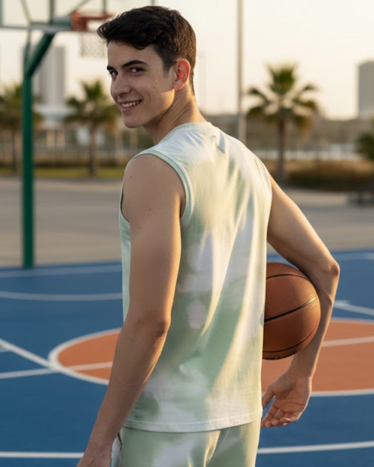 Men's Cloudy Vest