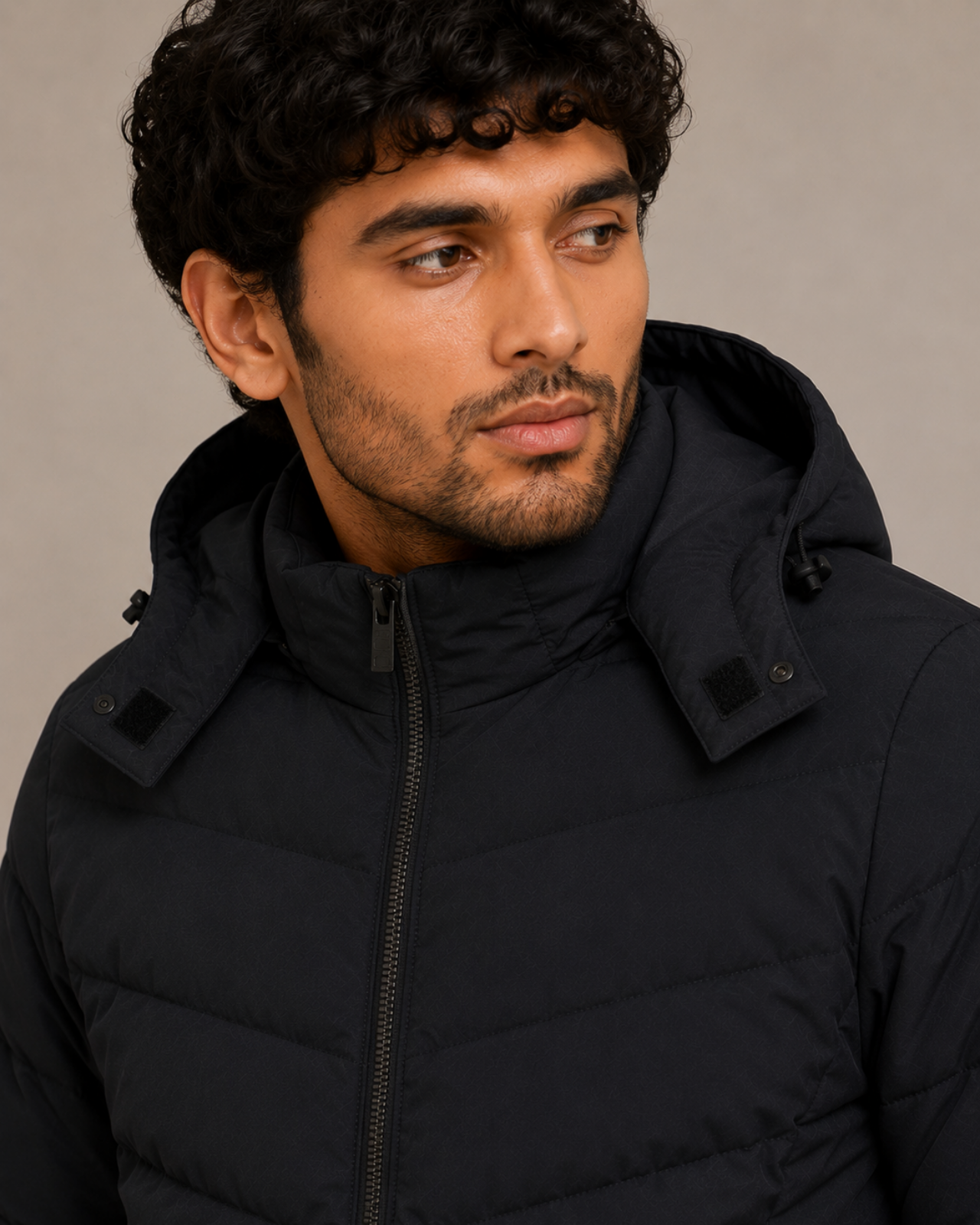 Lightweight Puffer Jacket (Fleece Lined & Detachable Hood)