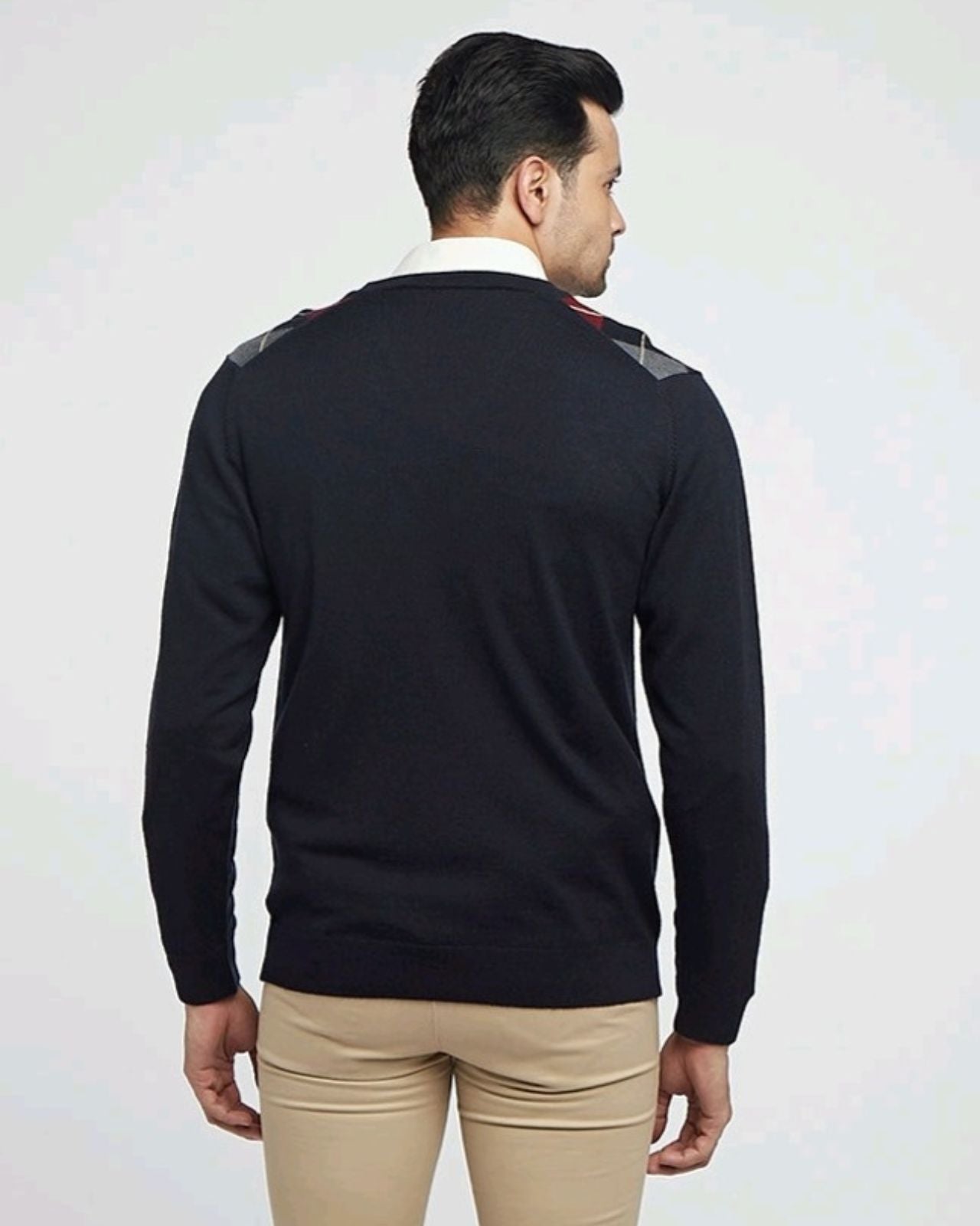 Merino Wool Monte Carlo V-Neck Fashion Sweater For Men