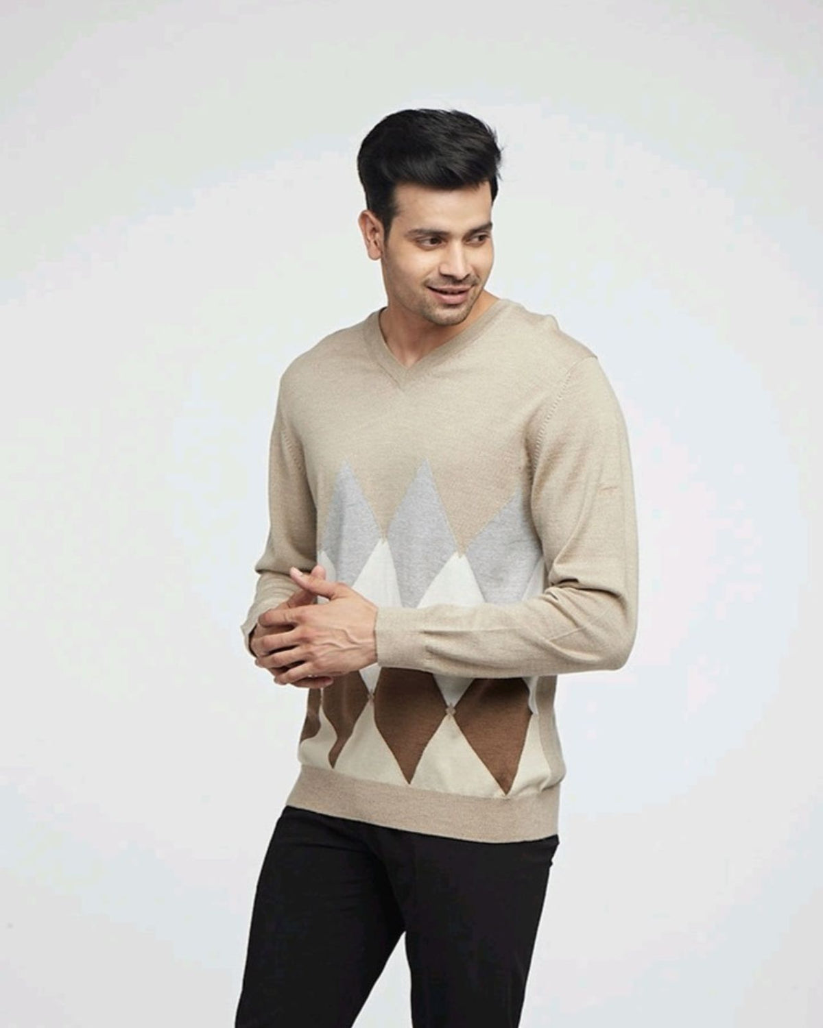 Merino Wool Monte Carlo V-Neck Fashion Sweater For Men