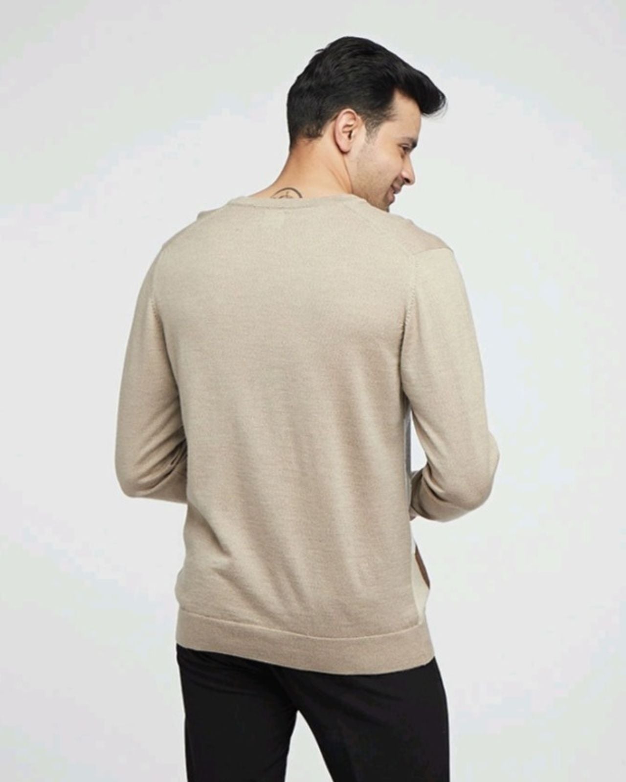 Merino Wool Monte Carlo V-Neck Fashion Sweater For Men