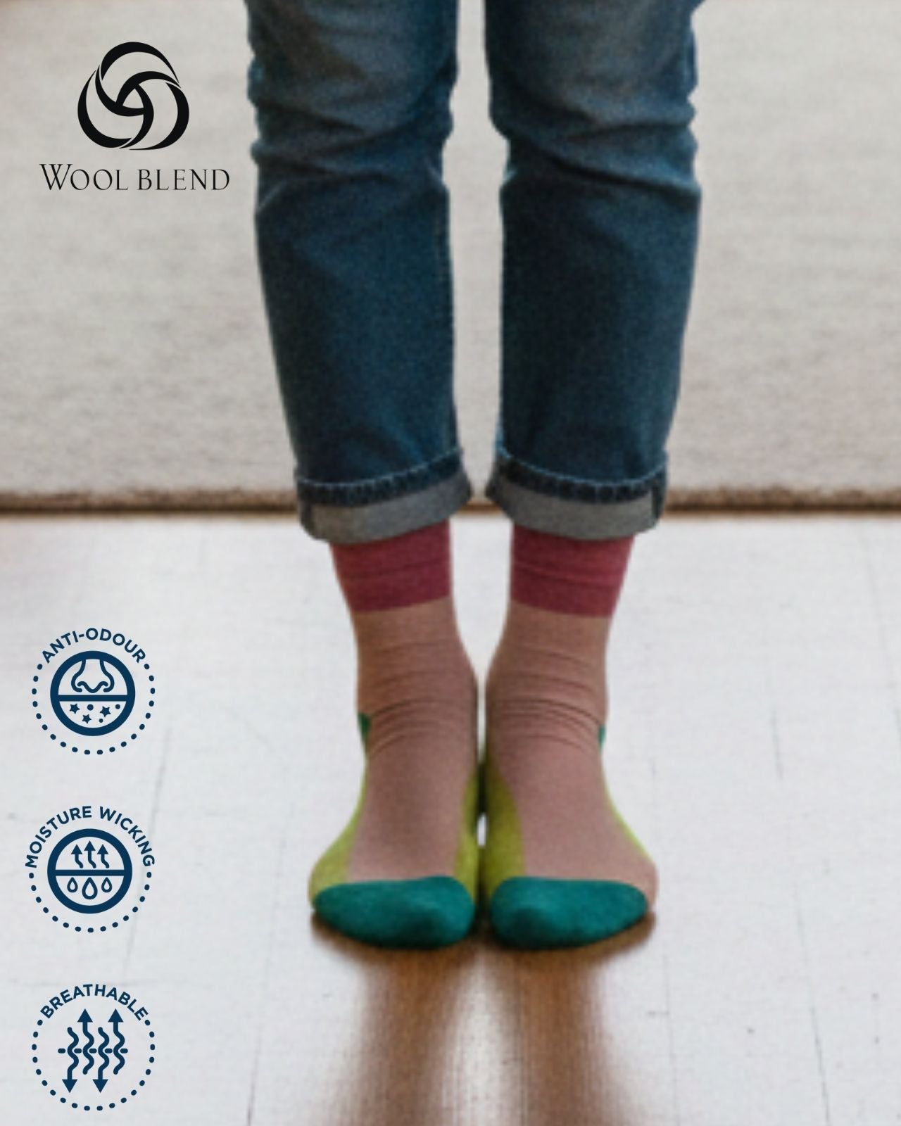 Crew Length Technical Cushioned Socks For Women