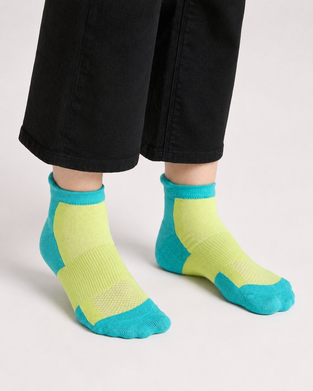 Ankle Length Technical Cushioned Socks For Women